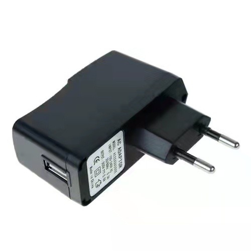 Universal charger adapter